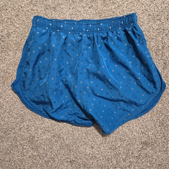 Nike turquoise blue with polka dots athletic shorts sz large in great condition - Picture 3 of 3